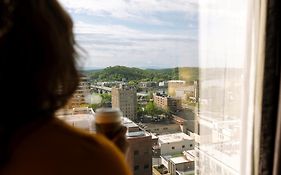 Hilton Knoxville
